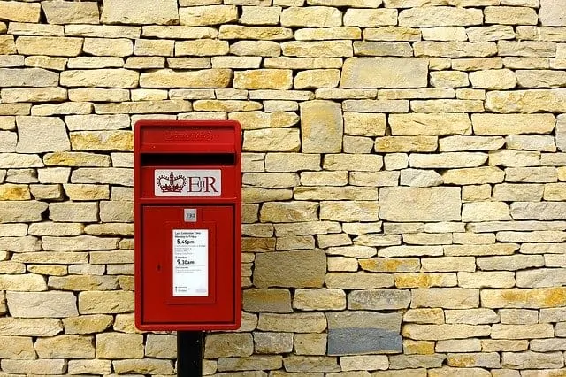 Read more about the article How to Use Direct mail in Account-Based Marketing